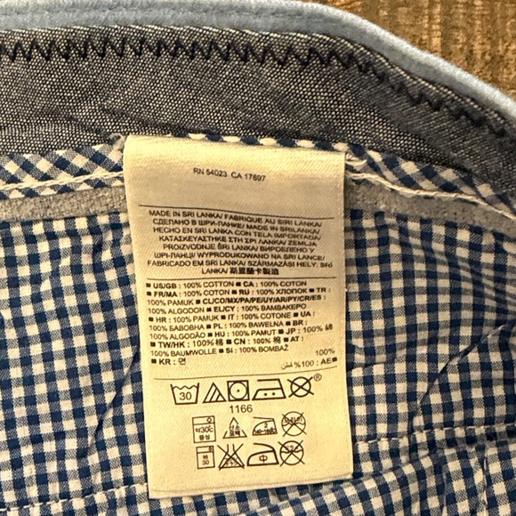 Banana Republic Men's Light Blue Shorts - Picture 3 of 12